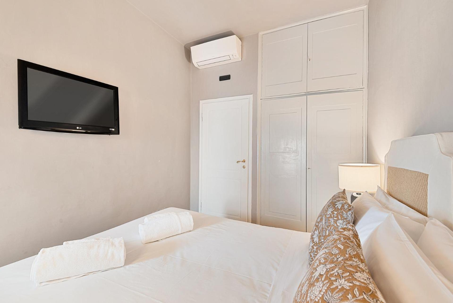Tornabuoni Living - Luxury Apartments Collection Флоренция Екстериор снимка